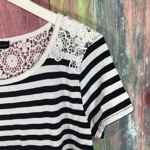 Yuni los angele laced striped Top - Picture 3 of 7